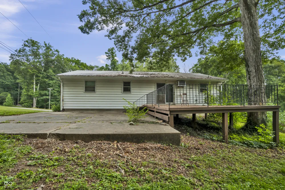 209 Long Street North Vernon, IN 47265