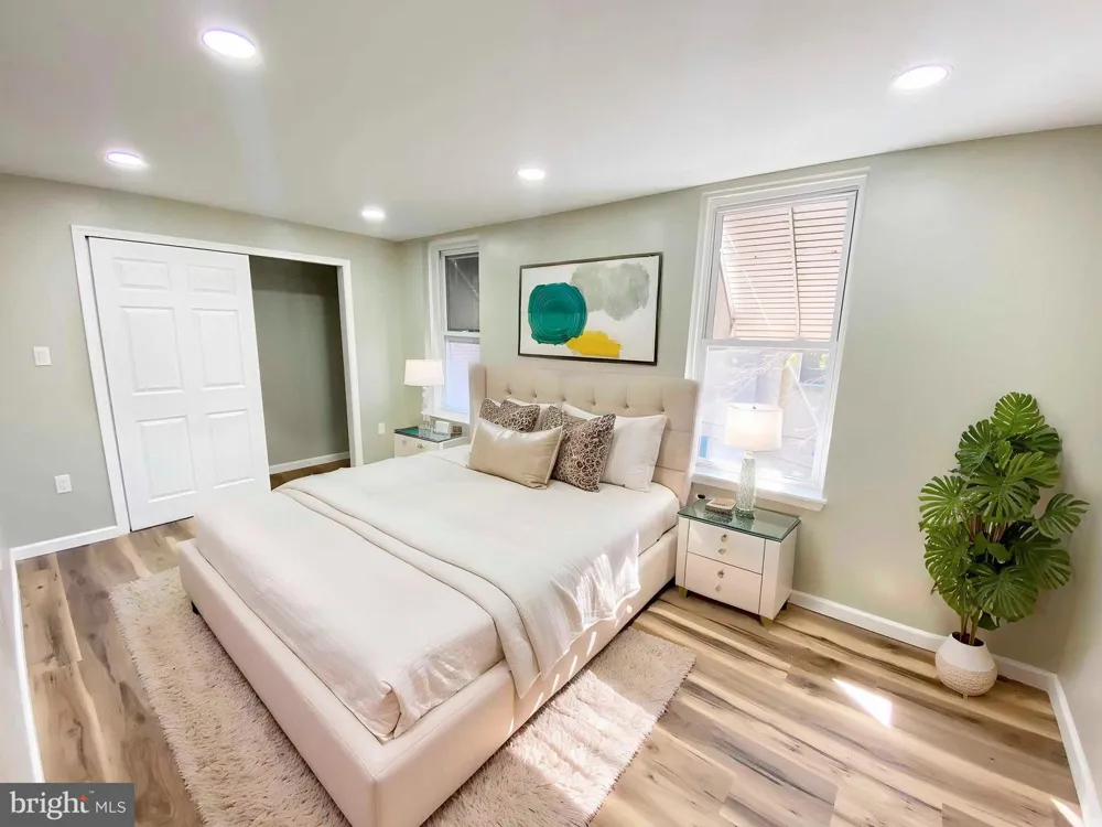 1426 W ROCKLAND STREET #2ND FL Philadelphia, PA 19141
