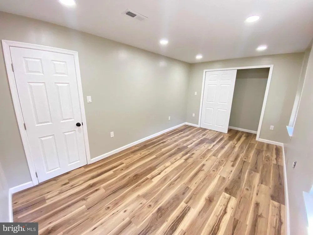 1426 W ROCKLAND STREET #2ND FL Philadelphia, PA 19141
