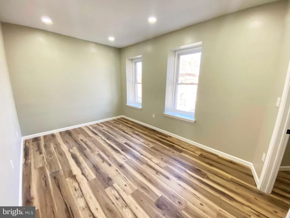 1426 W ROCKLAND STREET #2ND FL Philadelphia, PA 19141