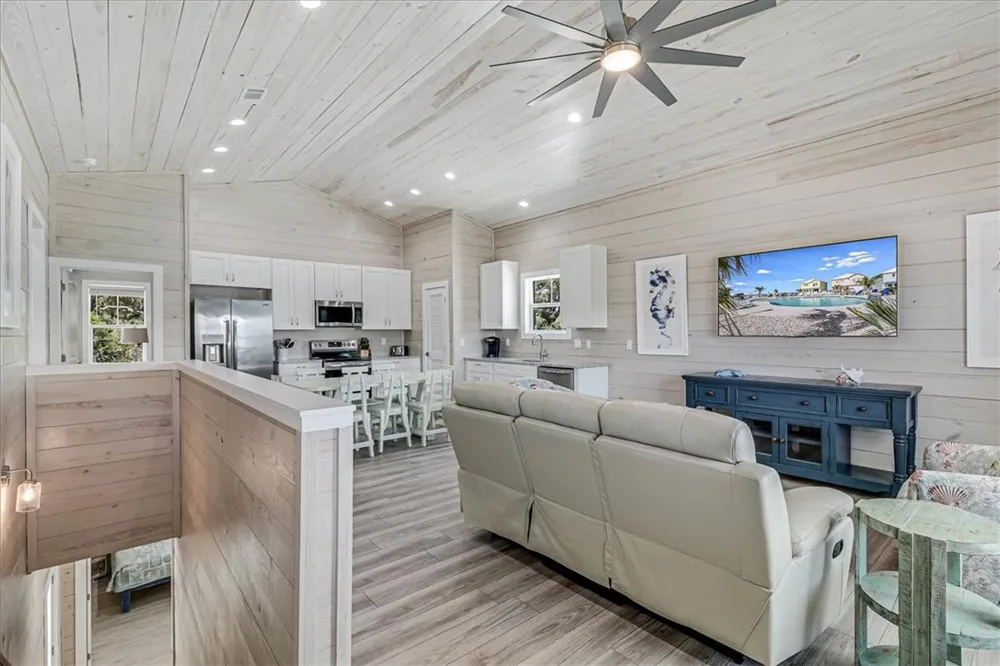 107 Seven Palms Drive Fulton, TX 78358