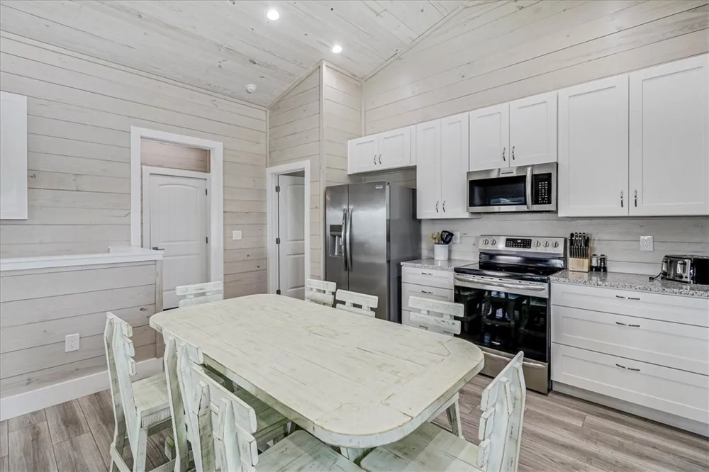 107 Seven Palms Drive Fulton, TX 78358