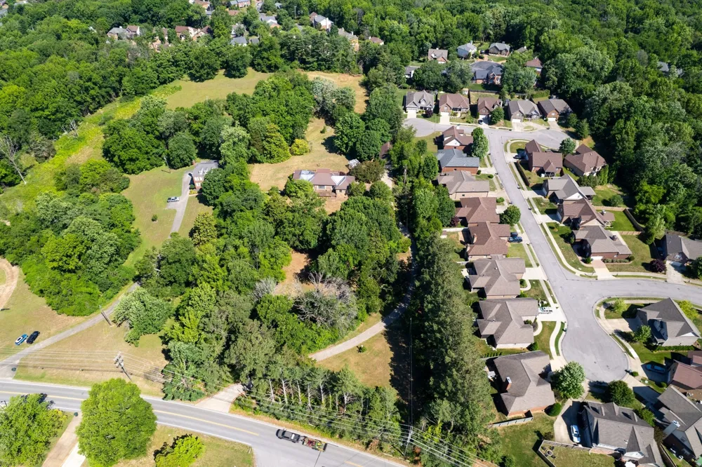 651 Old Lebanon Dirt Rd Hermitage, TN 37076