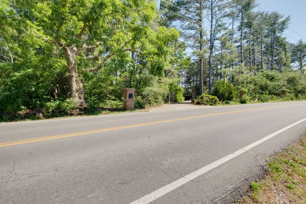 651 Old Lebanon Dirt Rd Hermitage, TN 37076