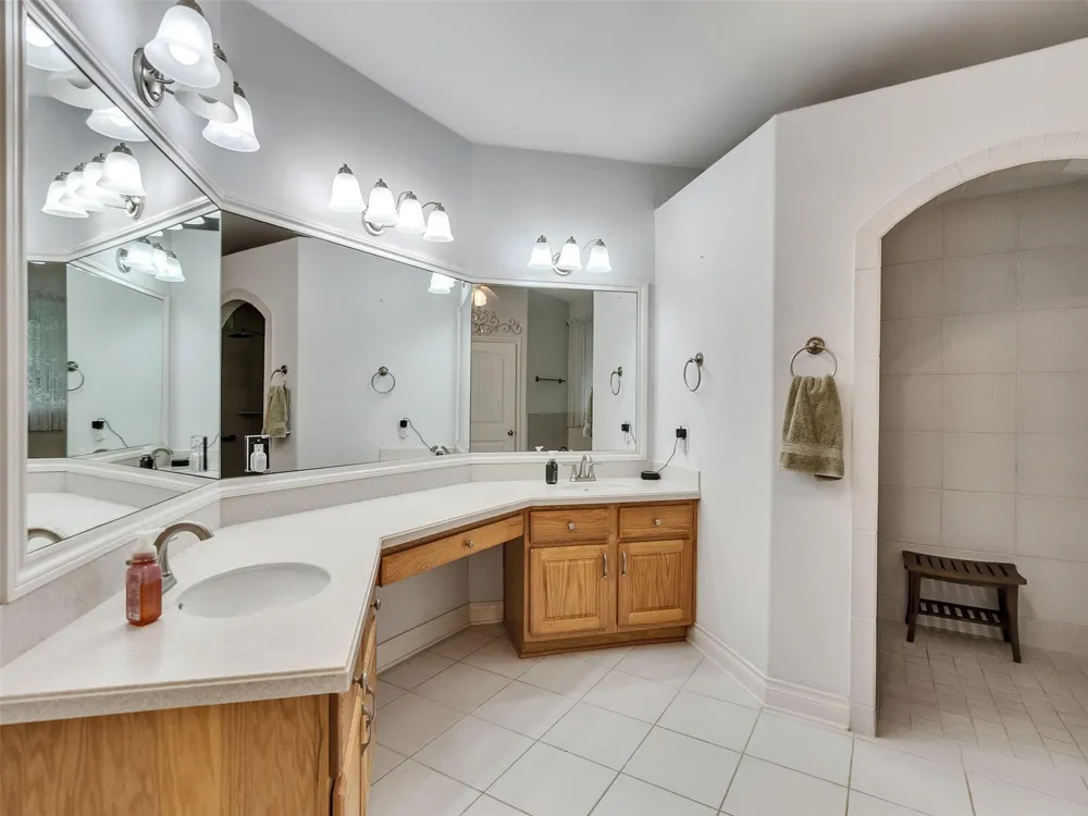 9058 Amelia Drive Anderson, TX 77830