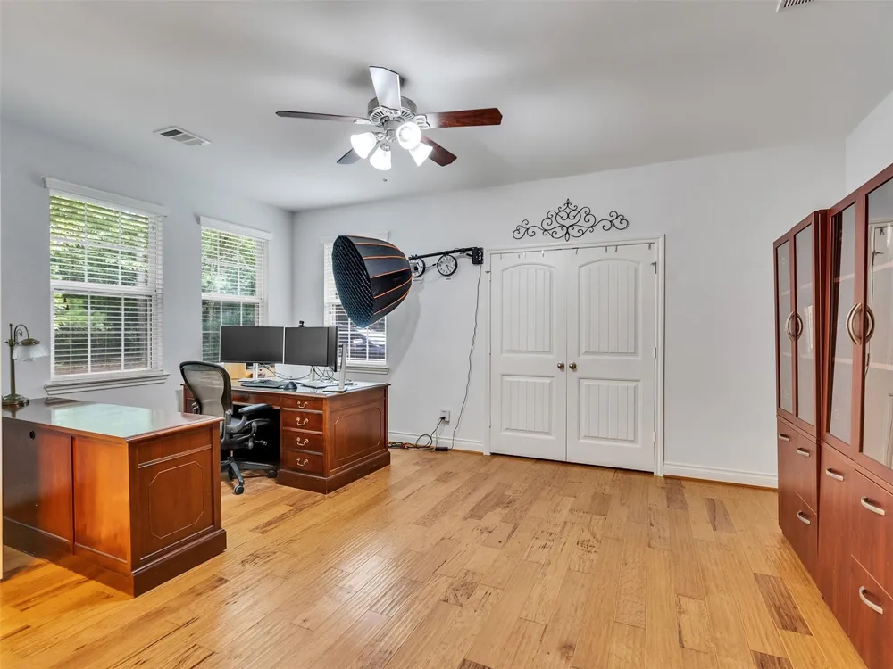 9058 Amelia Drive Anderson, TX 77830