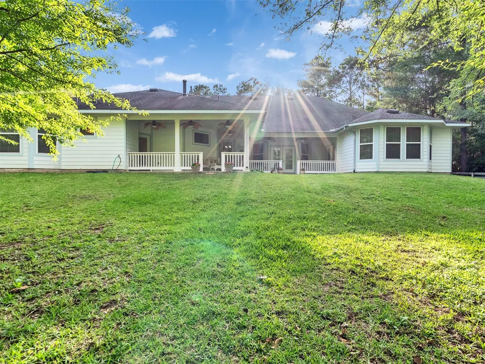 9058 Amelia Drive Anderson, TX 77830