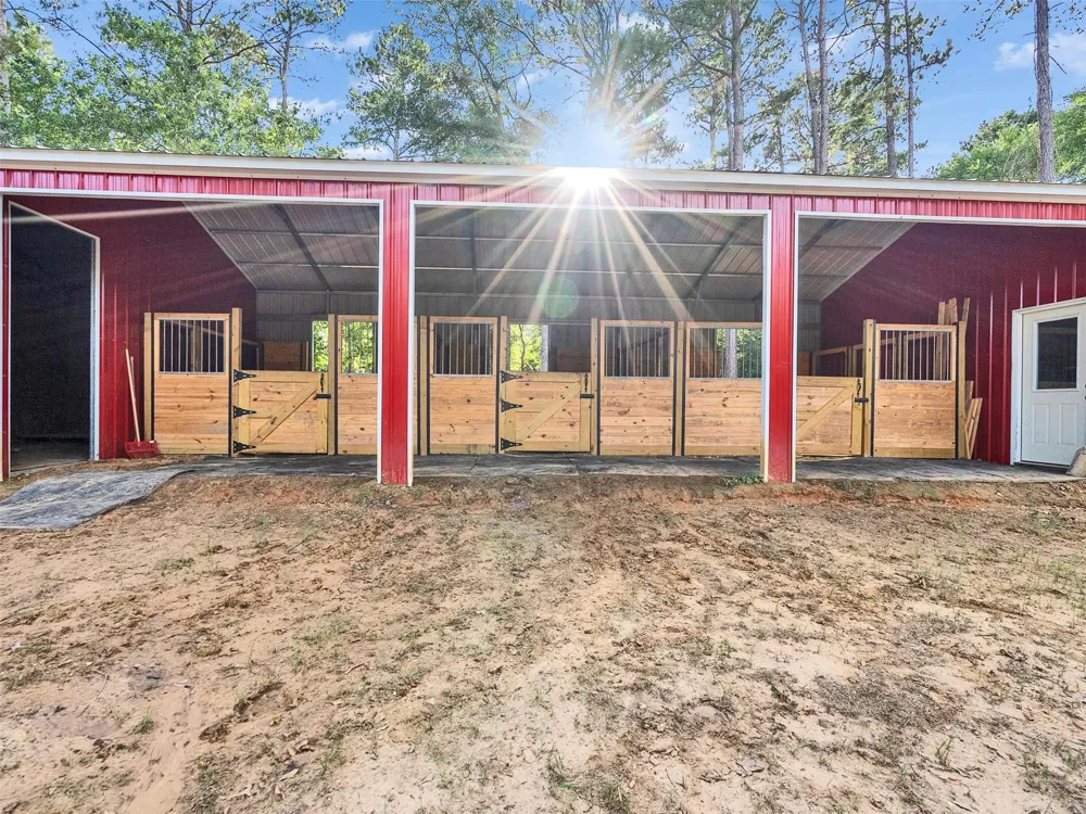 9058 Amelia Drive Anderson, TX 77830