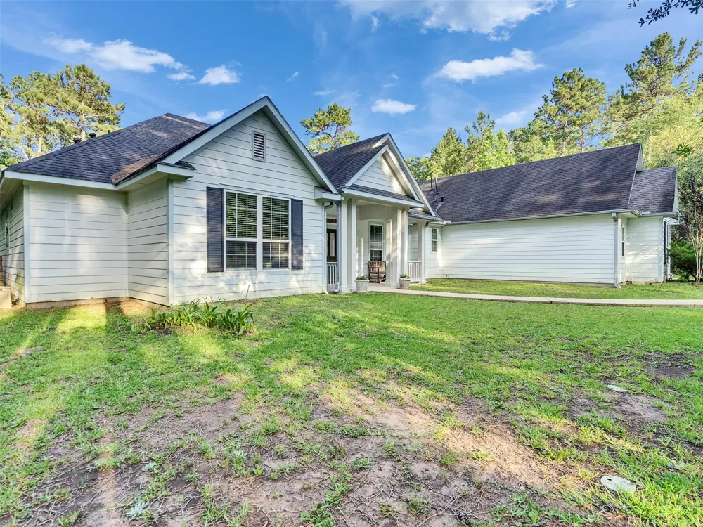 9058 Amelia Drive Anderson, TX 77830