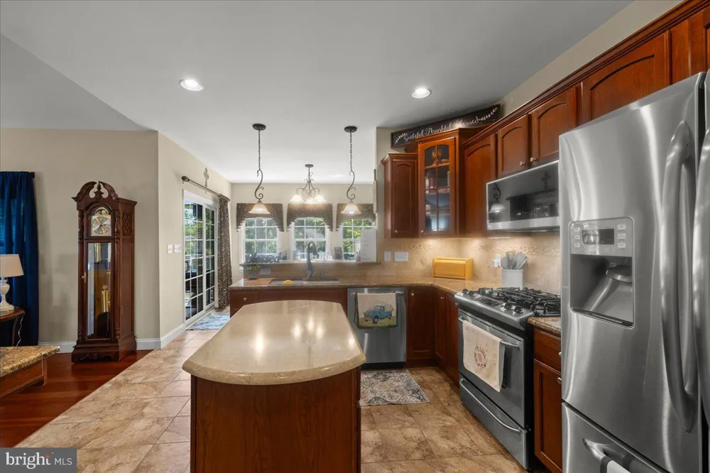 4736 CHATHAM WAY Harrisburg, PA 17110