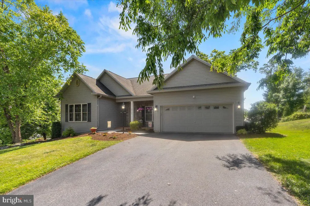 4736 CHATHAM WAY Harrisburg, PA 17110