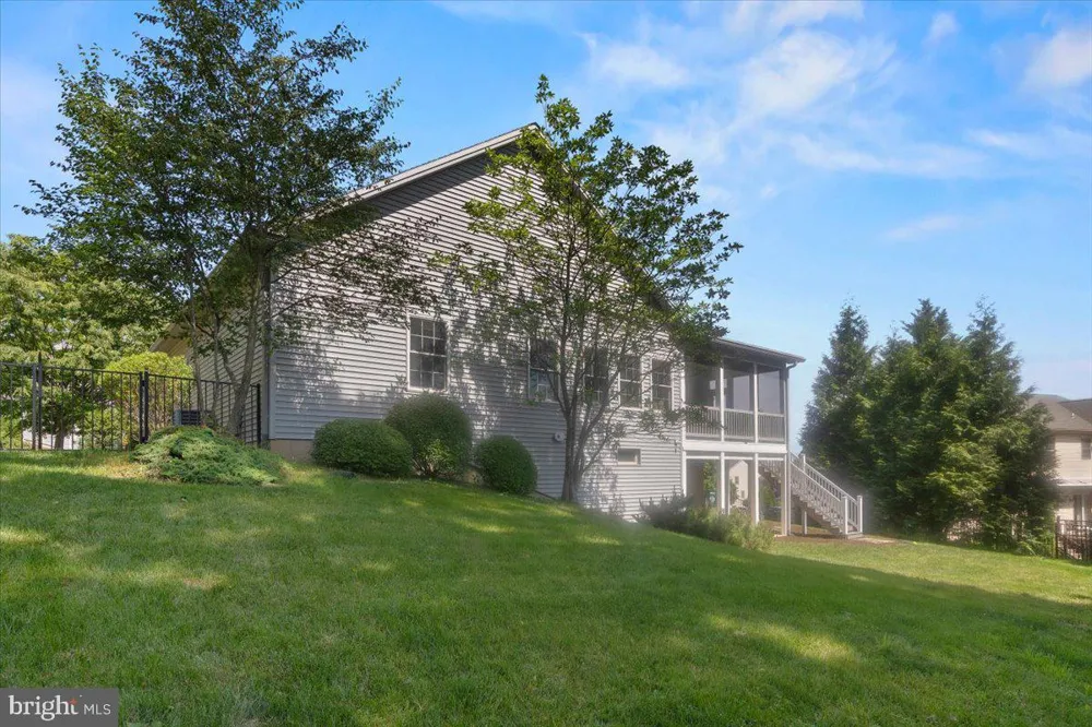 4736 CHATHAM WAY Harrisburg, PA 17110