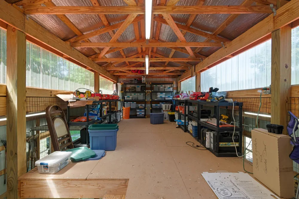7855 Barnhill Rd Primm Springs, TN 38476
