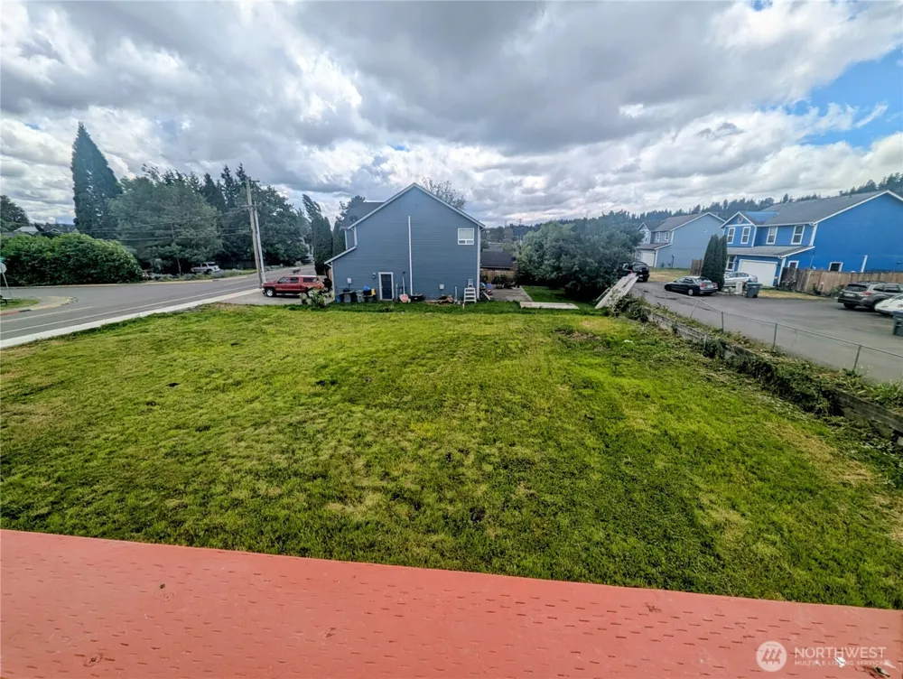 201 Stanley Avenue Algona, WA 98001