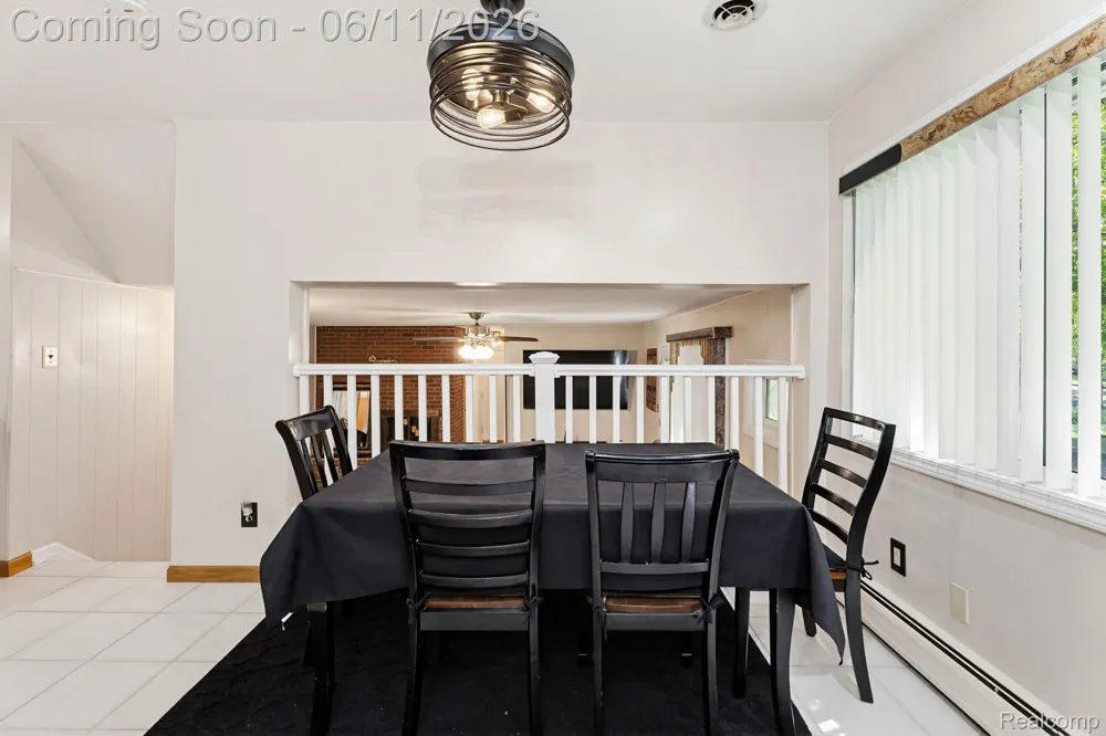 36521 Gloucester Drive Clinton Charter Township, MI 48035