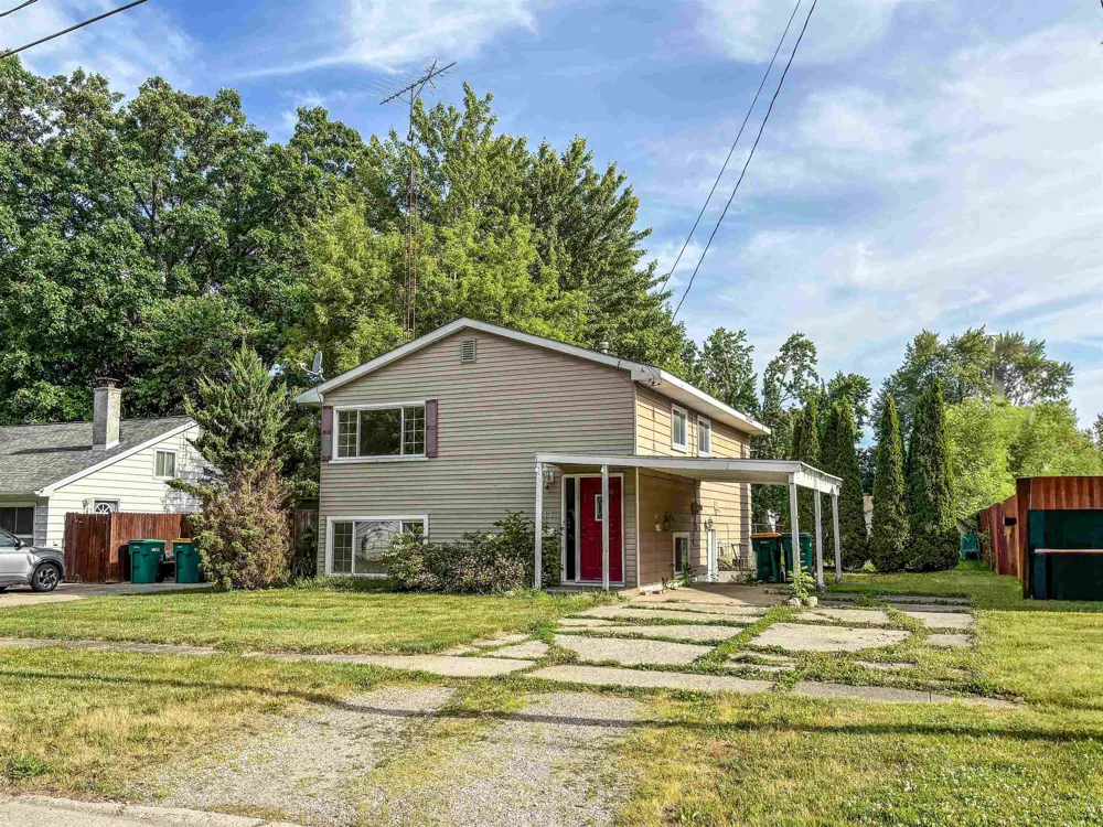 343 Beach Street Mt Morris City, MI 48458