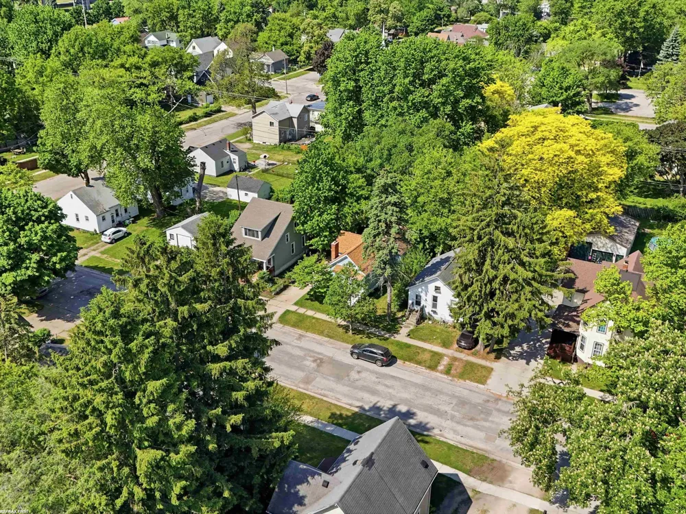 2519 Walnut Street Port Huron City, MI 48060