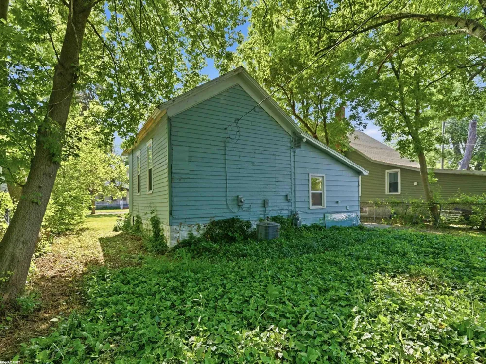2519 Walnut Street Port Huron City, MI 48060