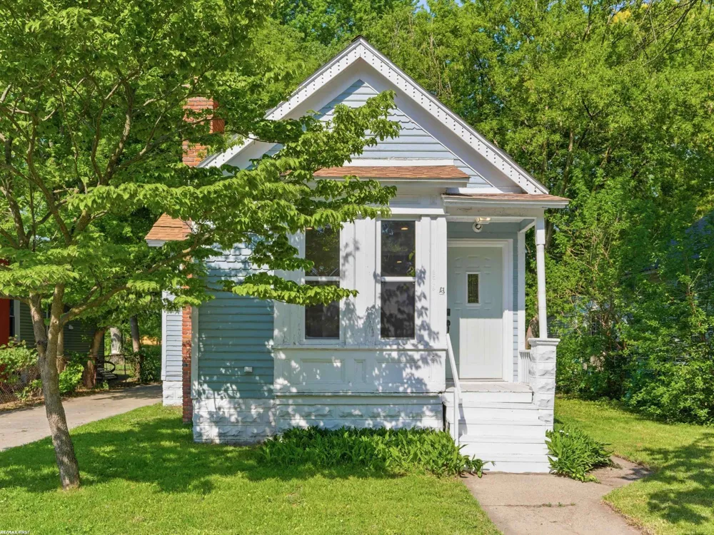 2519 Walnut Street Port Huron City, MI 48060