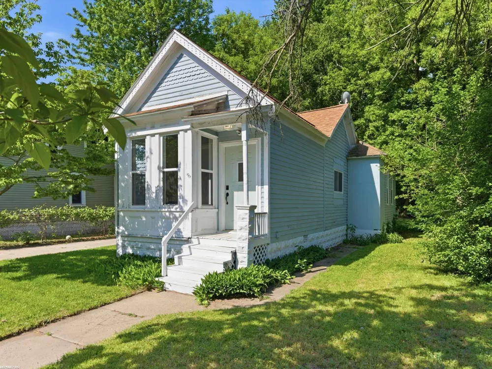 2519 Walnut Street Port Huron City, MI 48060
