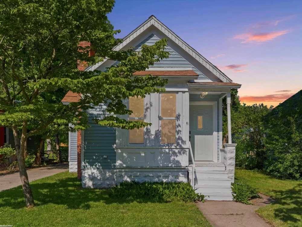 2519 Walnut Street Port Huron City, MI 48060