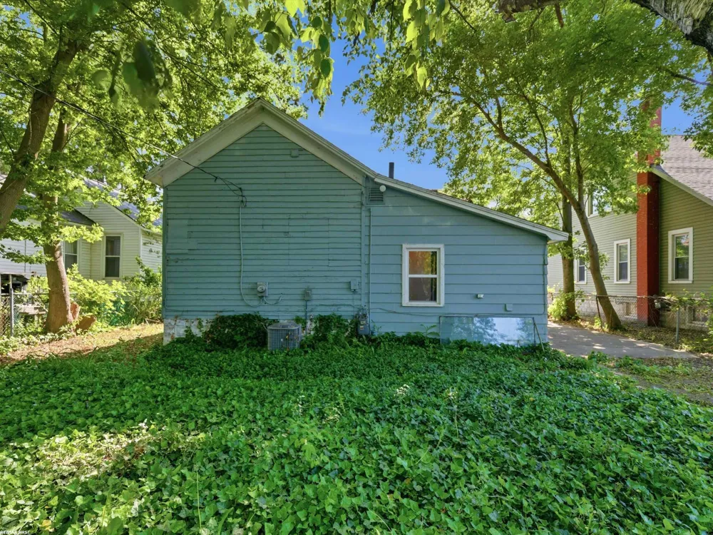 2519 Walnut Street Port Huron City, MI 48060