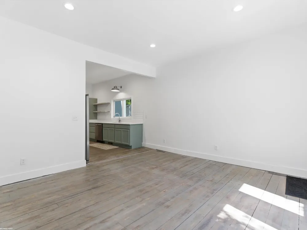 2519 Walnut Street Port Huron City, MI 48060