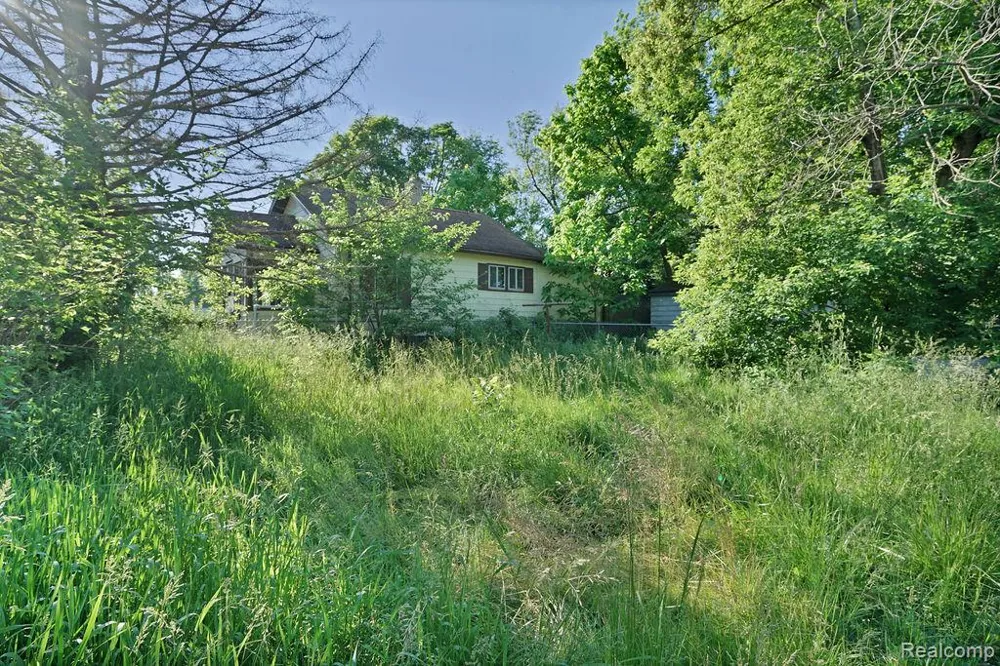 4201 Brunswick Avenue Flint City, MI 48507