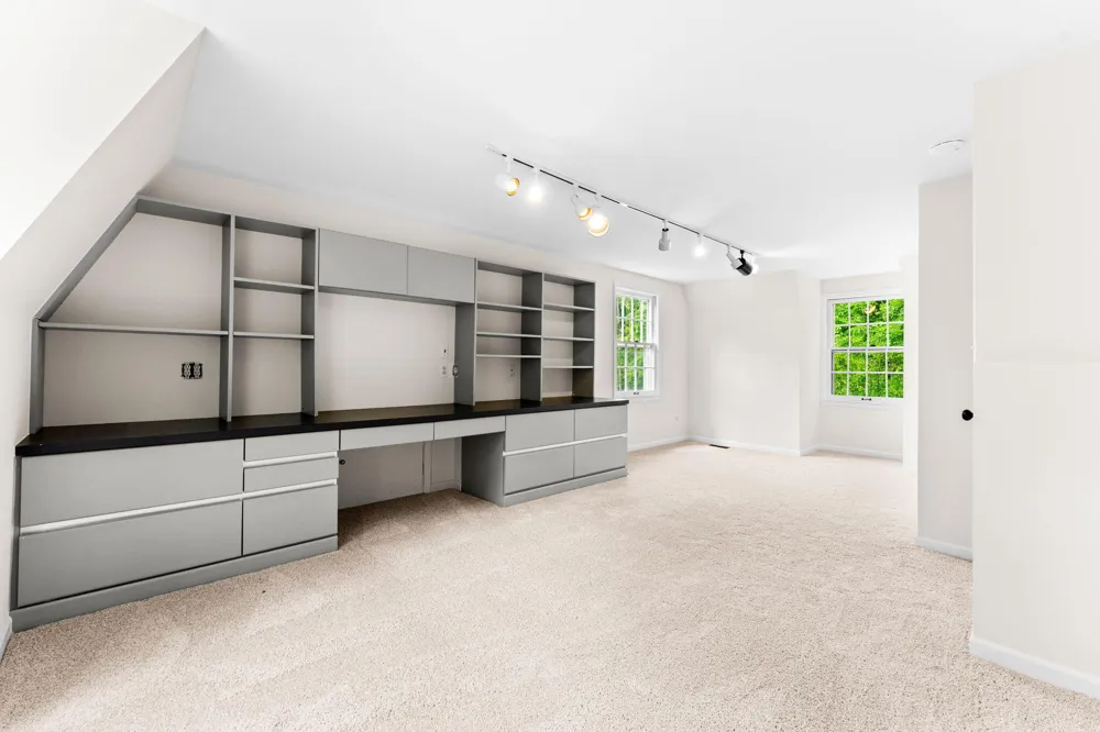 5175 Dixboro Road Northfield Township, MI 48105