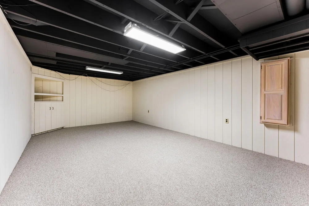 5175 Dixboro Road Northfield Township, MI 48105
