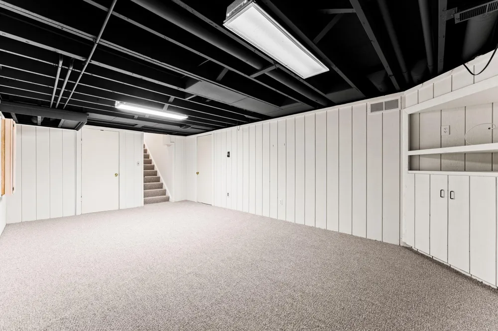 5175 Dixboro Road Northfield Township, MI 48105