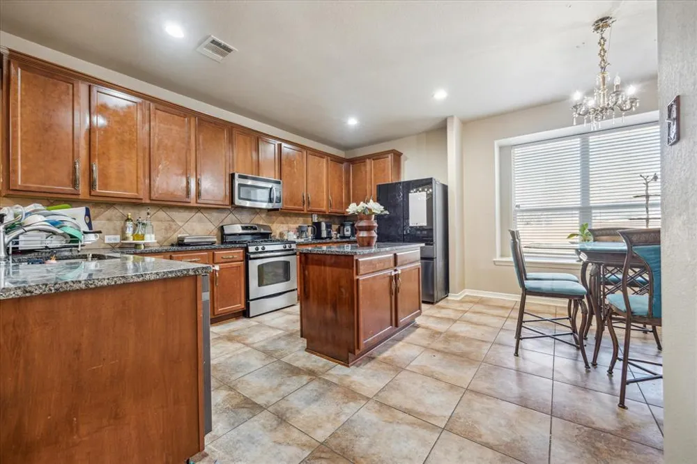 4215 Windberry Court Round Rock, TX 78665