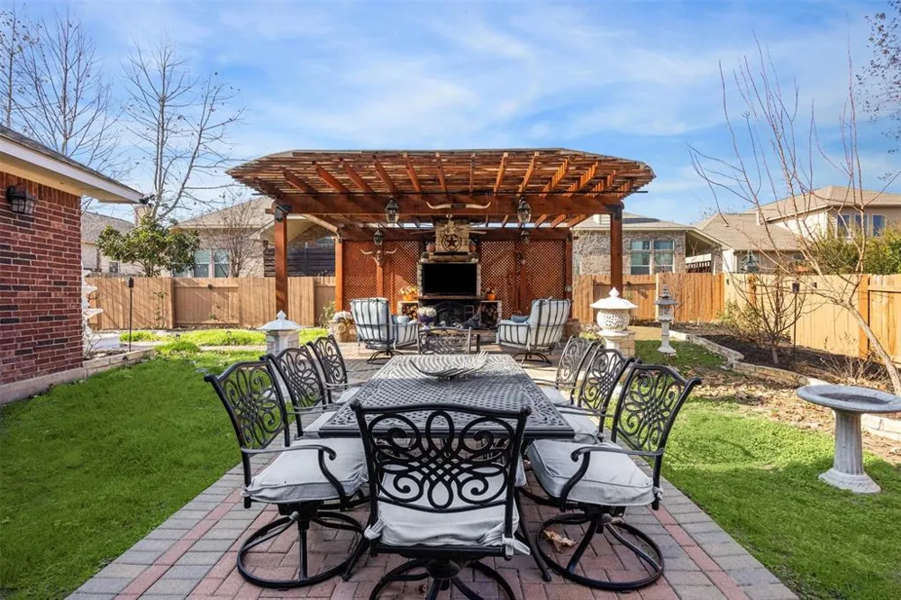 4215 Windberry Court Round Rock, TX 78665