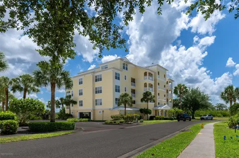 10521 AMBERJACK WAY #303