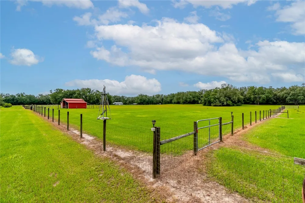 11990 156TH STREET Mc Alpin, FL 32062