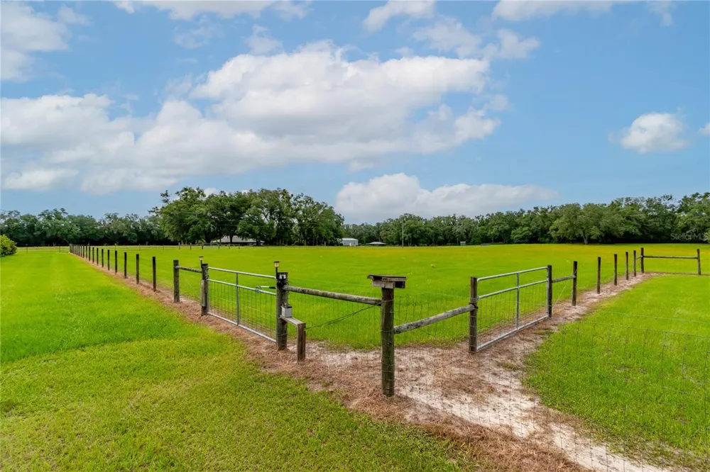 11990 156TH STREET Mc Alpin, FL 32062
