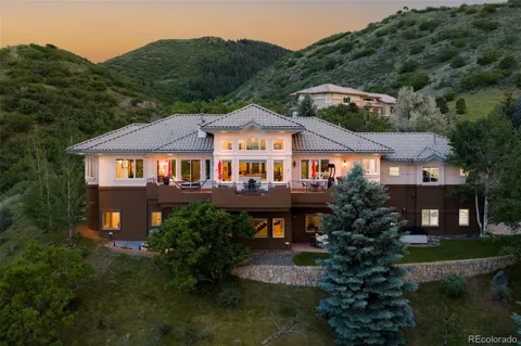 16444 Sunflower Lane