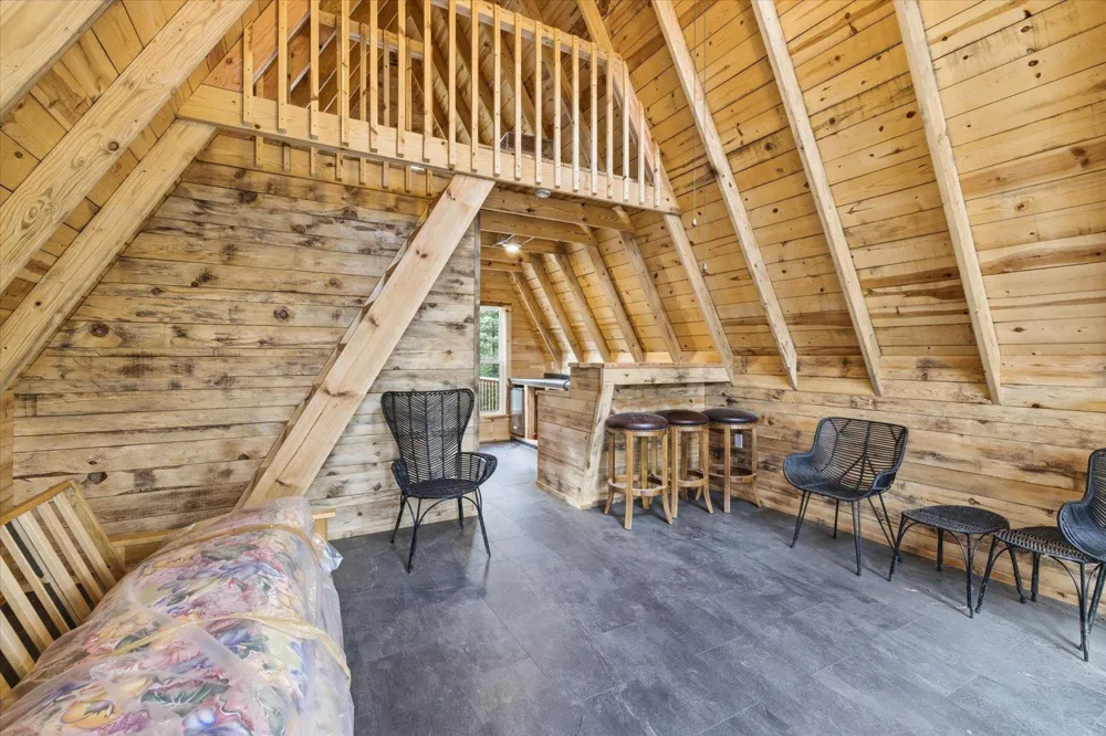 5298 Long Island Tower, MN 55790