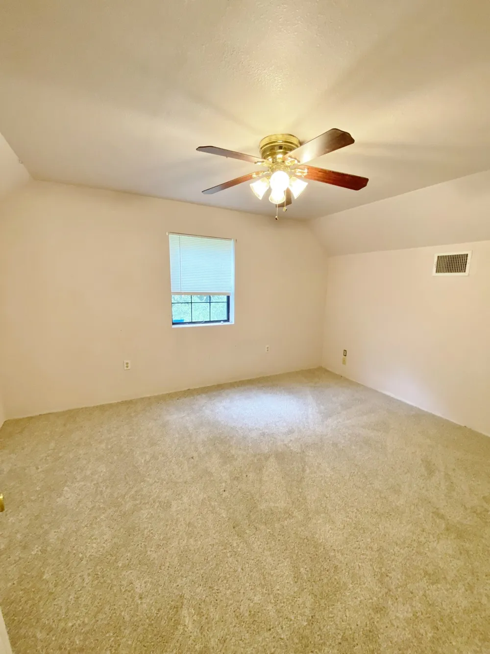 409 CR 3060 Mt Pleasant, TX 75455
