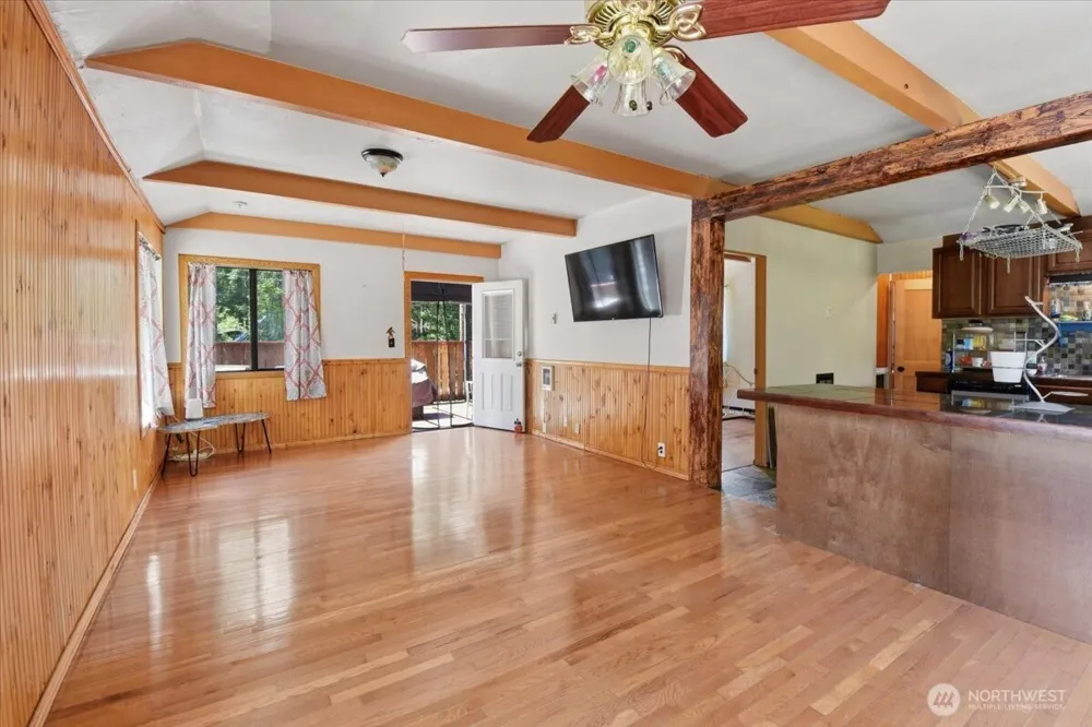 116 Mountain View Drive Ashford, WA 98304