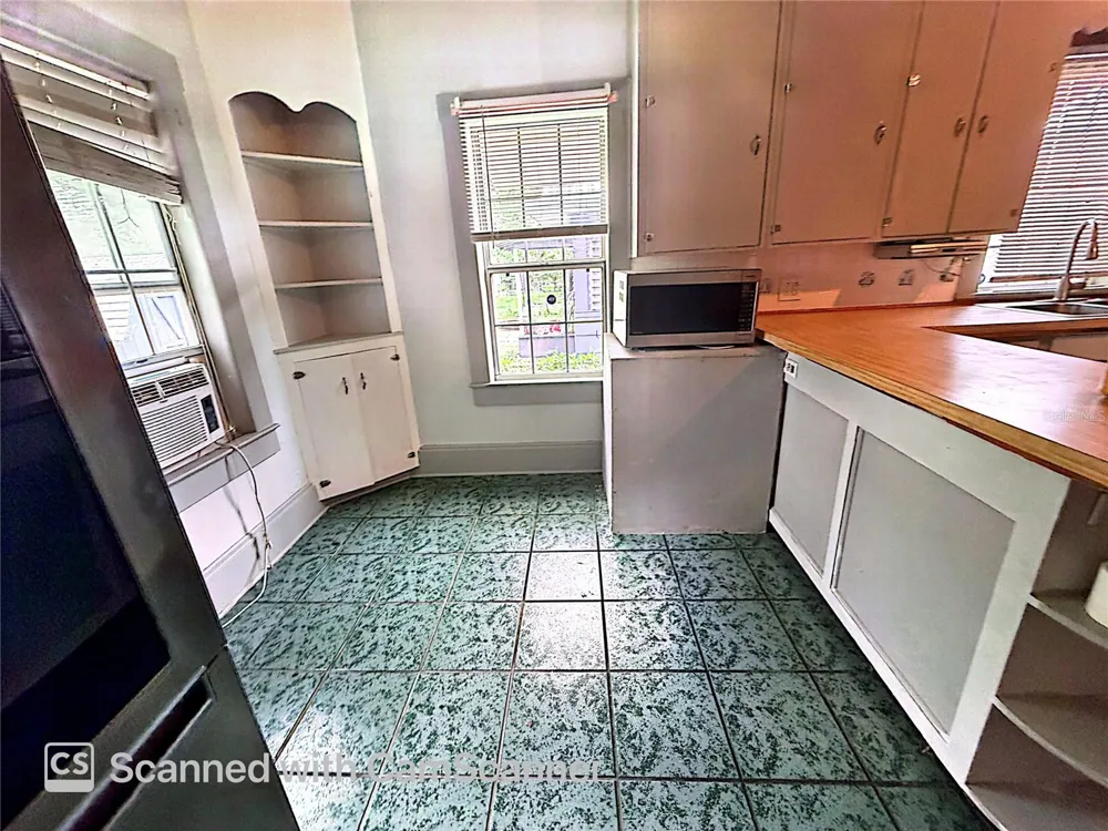 118 W DREW STREET Plant City, FL 33563
