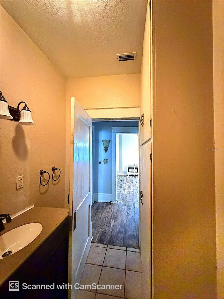 118 W DREW STREET Plant City, FL 33563