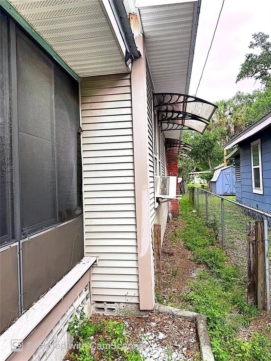 118 W DREW STREET Plant City, FL 33563
