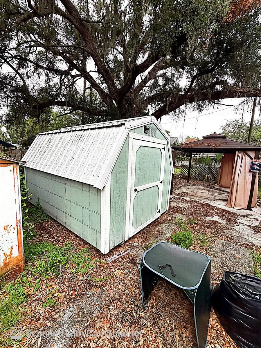 118 W DREW STREET Plant City, FL 33563