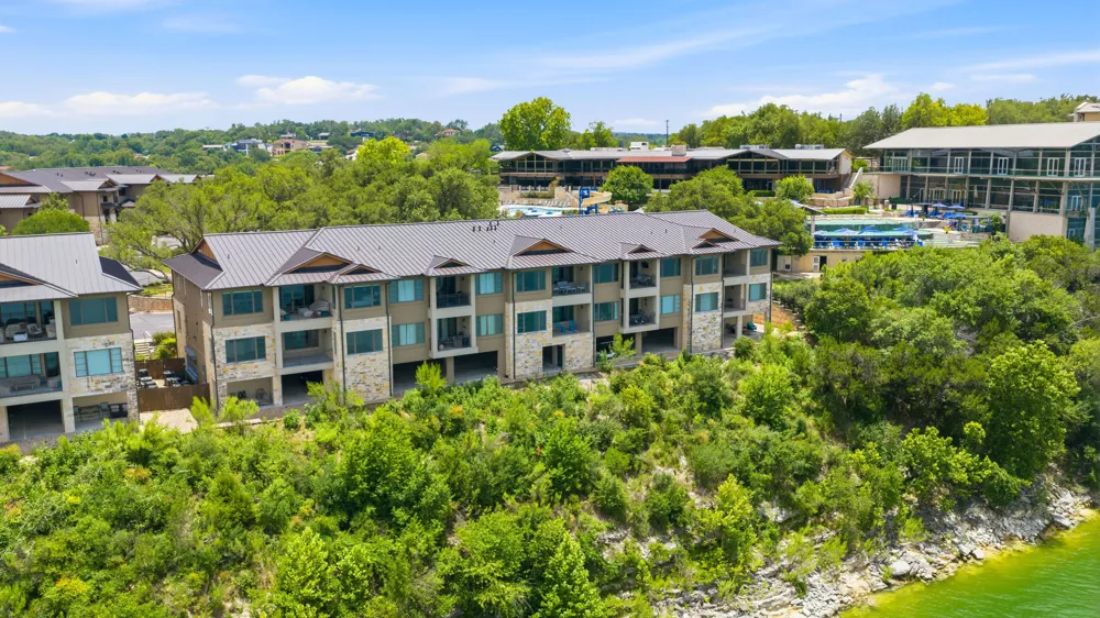 118 Marina Village Cove #118 Lakeway, TX 78734