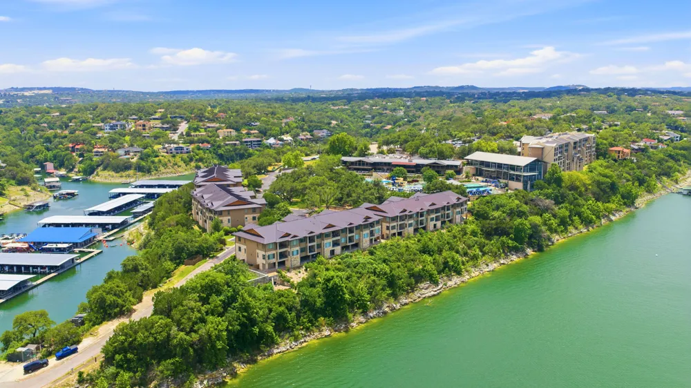 118 Marina Village Cove #118 Lakeway, TX 78734