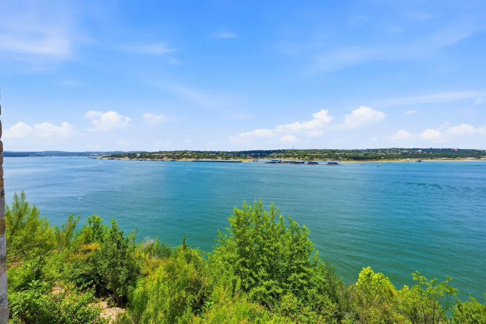 118 Marina Village Cove #118 Lakeway, TX 78734