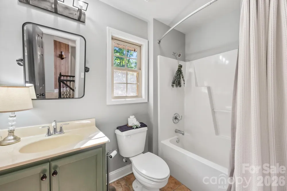 244 Mark Ryan Lane Dallas, NC 28034