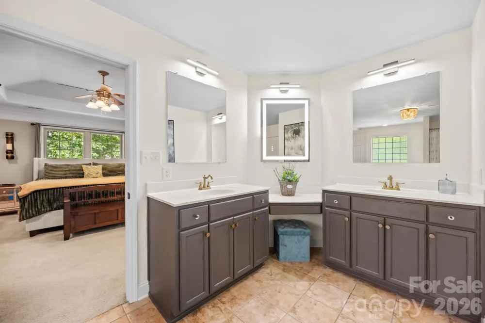244 Mark Ryan Lane Dallas, NC 28034