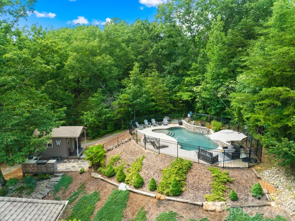 244 Mark Ryan Lane Dallas, NC 28034